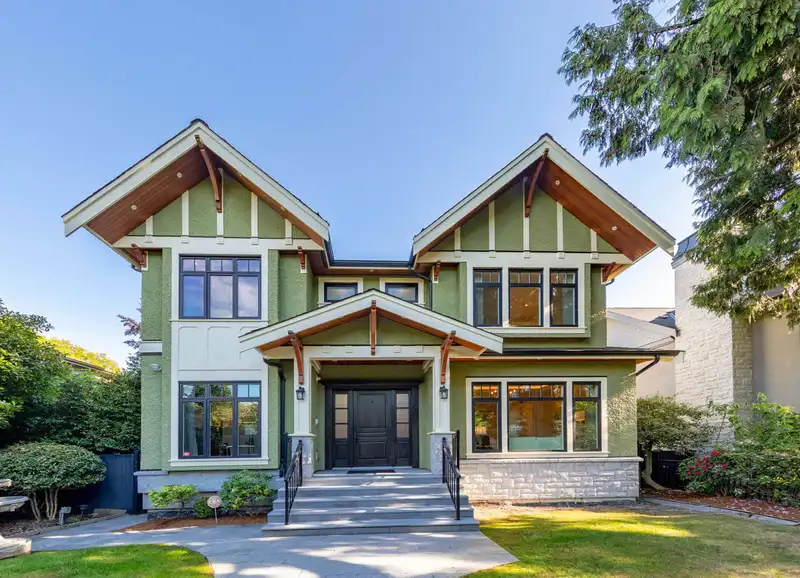 3058 W 44TH AVENUE - photo 3 of 37