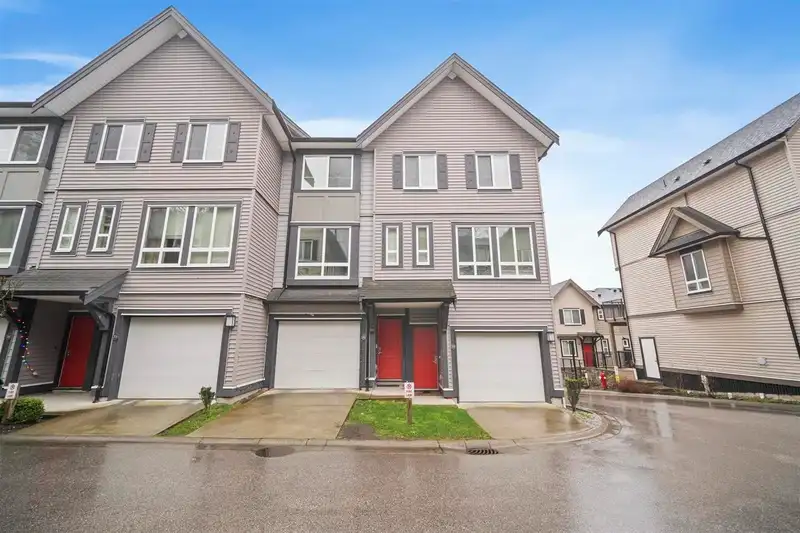 34 14555 68 AVENUE - photo 1 of 1