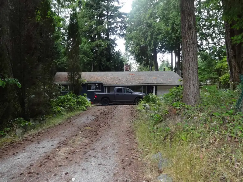 8161 WESTWOOD ROAD - photo 1 of 17