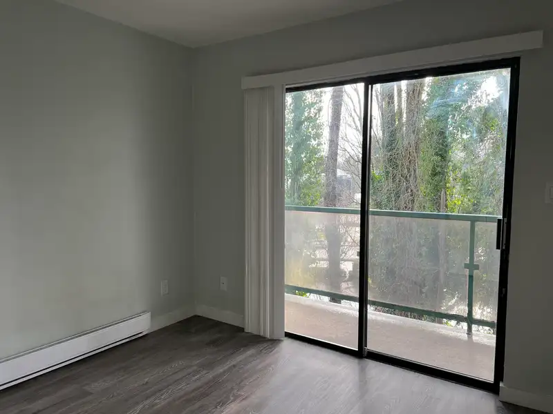 202 33598 GEORGE FERGUSON WAY - photo 3 of 27