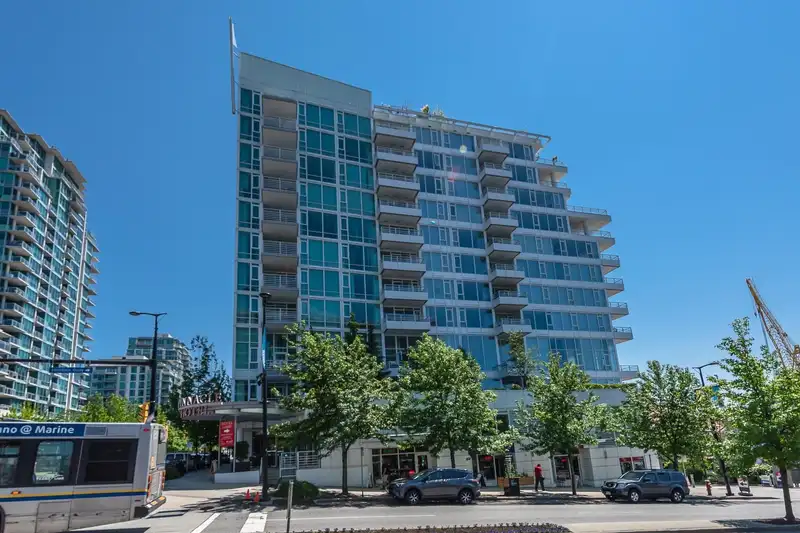 1003 133 E ESPLANADE - photo 2 of 31