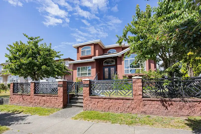 159 E 60TH AVENUE - photo 1 of 32