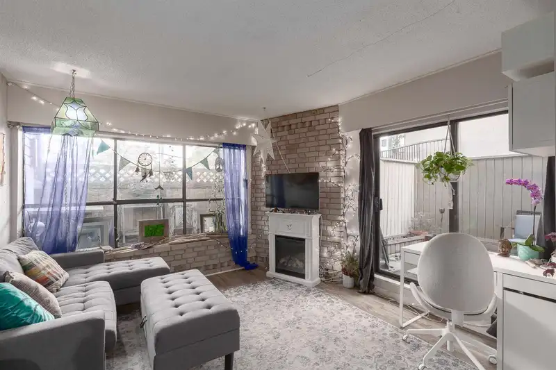 102 2234 PRINCE ALBERT STREET - photo 1 of 15