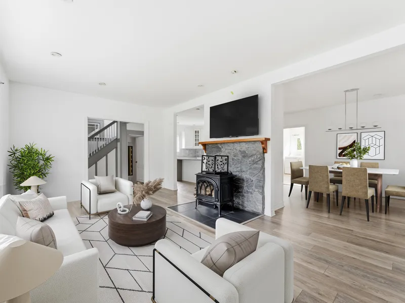 5140 SPERLING AVENUE - photo 2 of 25