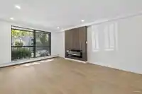 121 8511 ACKROYD ROAD - thumbnail 5