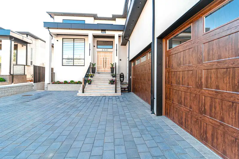 2351 LOBBAN ROAD - photo 2 of 40