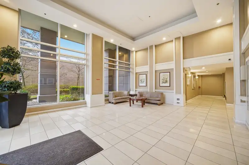 303 6331 BUSWELL STREET - photo 4 of 40