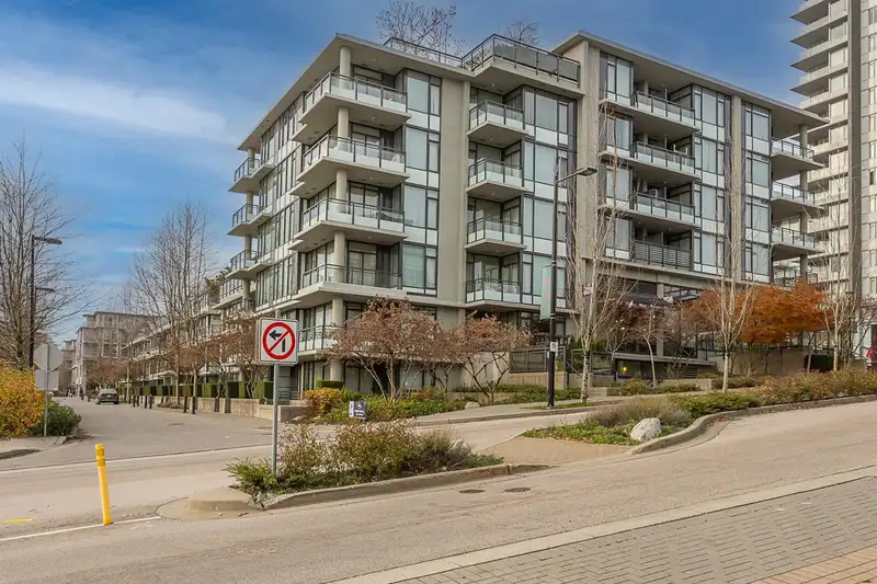 606 9009 CORNERSTONE MEWS - photo 3 of 35