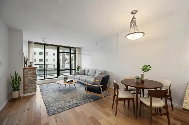 508 610 VICTORIA STREET - photo 2 of 30