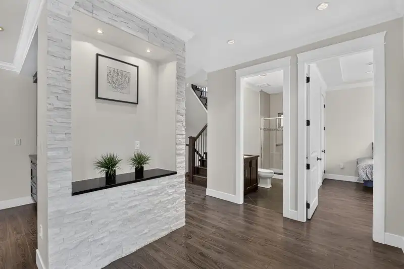 1010 E 55TH AVENUE - photo 3 of 39