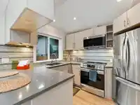 320 E 32ND AVENUE - thumbnail 24