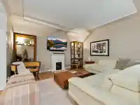320 E 32ND AVENUE - thumbnail 4