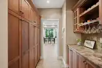10240 ROLLEY CRESCENT - thumbnail 12