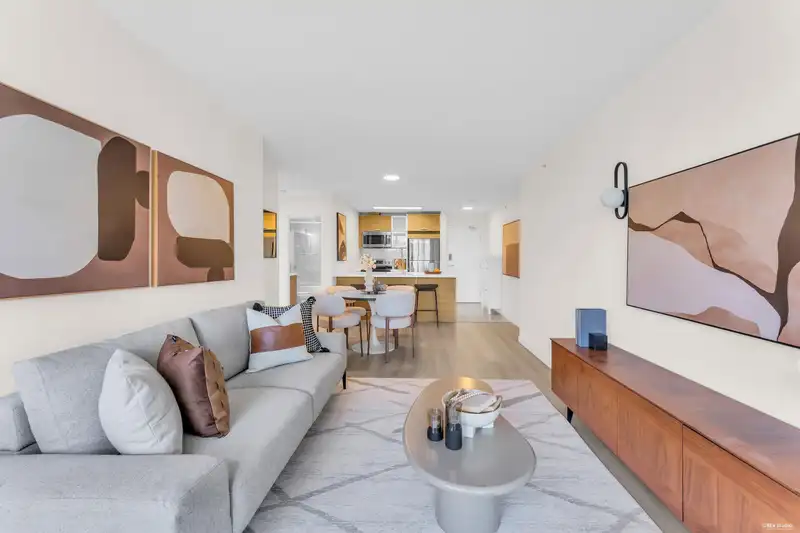 209 9981 WHALLEY BOULEVARD - photo 1 of 30