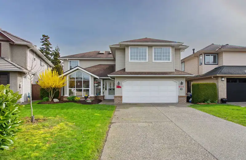 6343 CRESCENT PLACE - photo 1 of 31