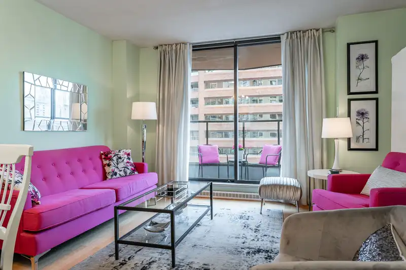 1003 1189 HOWE STREET - photo 1 of 34