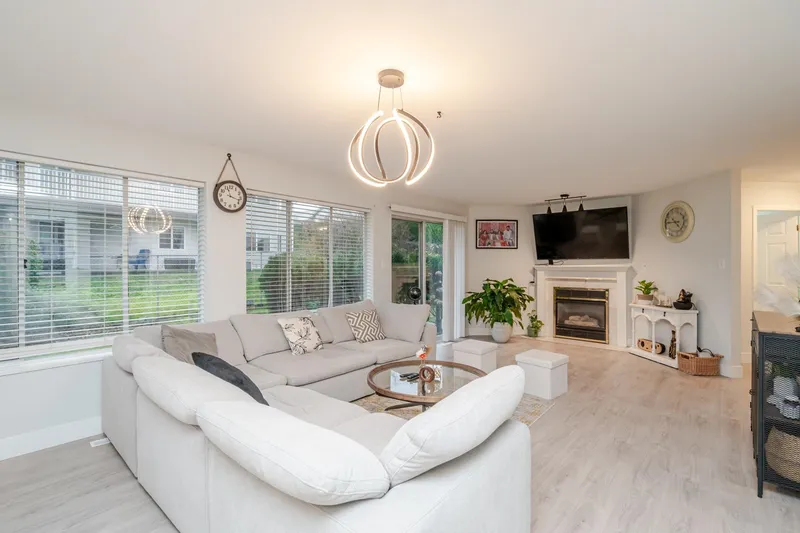 125 3080 TOWNLINE ROAD - photo 3 of 25