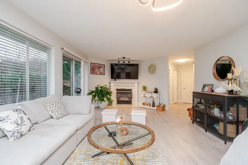 125 3080 TOWNLINE ROAD - photo 4 of 25