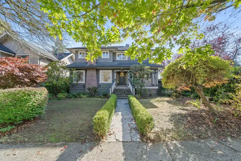 2896 W 38TH AVENUE - photo 1 of 39