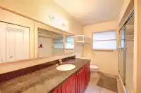 8844 COOK CRESCENT - thumbnail 8