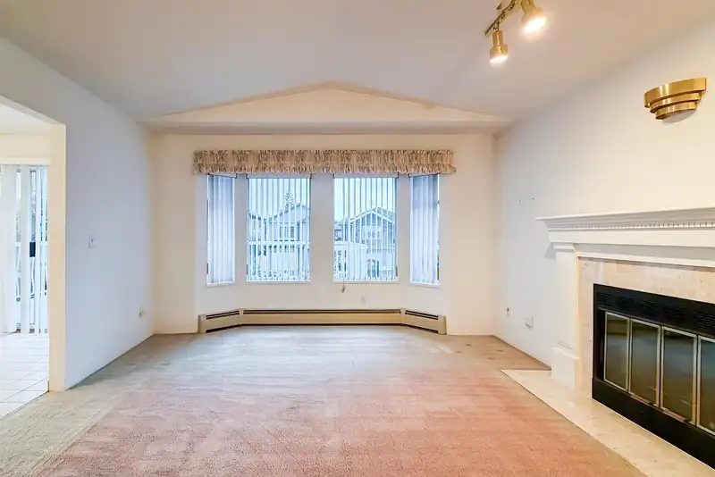 7459 HOLLY STREET - photo 2 of 29