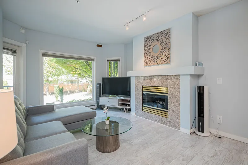 114 10320 156 STREET - photo 2 of 23