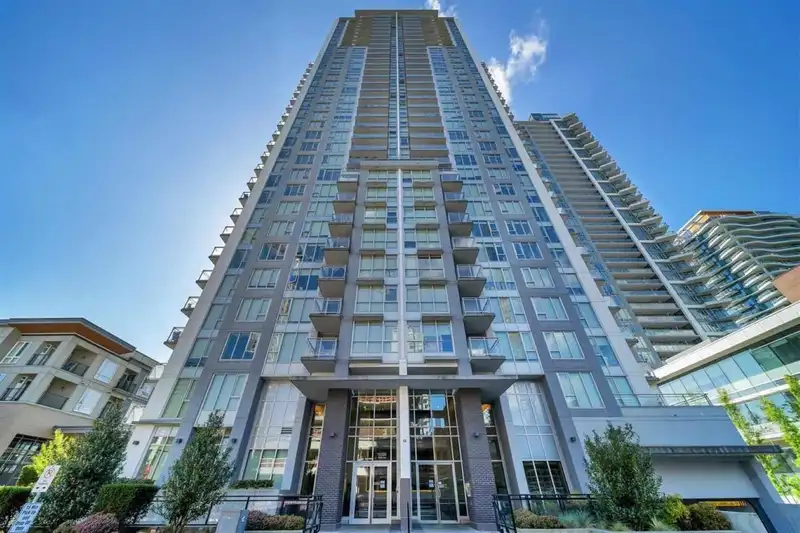 1808 13325 102A AVENUE - photo 1 of 31