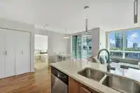 1808 13325 102A AVENUE - thumbnail 5
