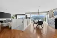 1052 CORONA CRESCENT - thumbnail 15