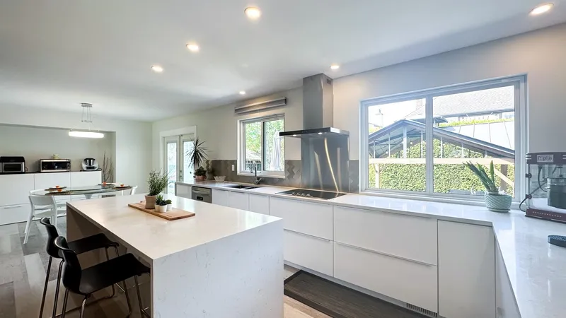 4683 54 STREET - photo 2 of 25