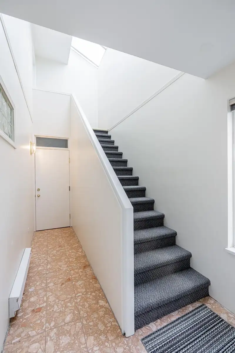 238 W 4TH STREET - photo 4 of 40