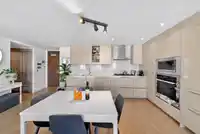 2001 89 NELSON STREET - thumbnail 6