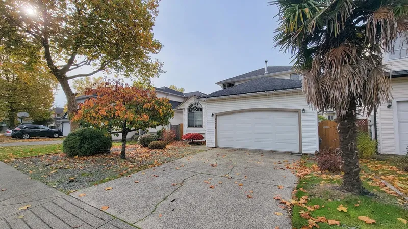 22260 GARRATT DRIVE - photo 2 of 25