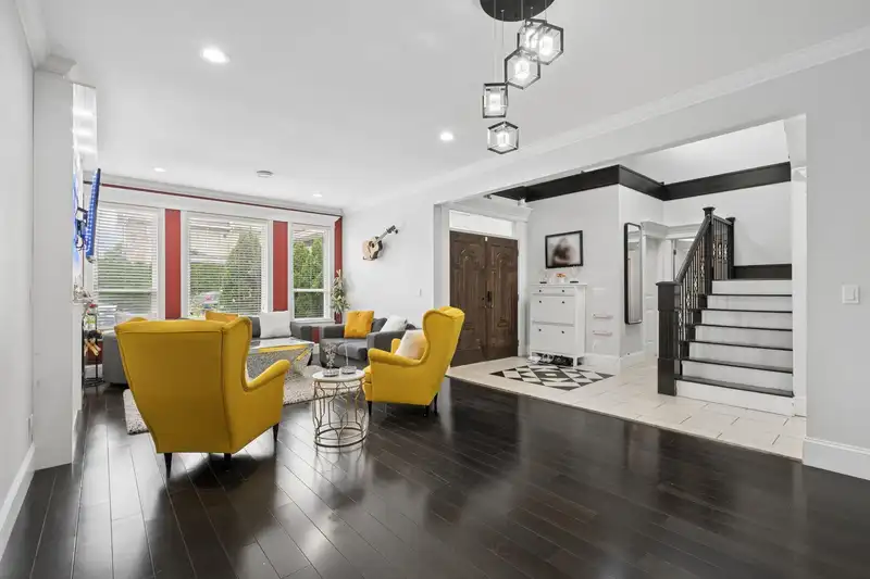 5840 134 STREET - photo 2 of 40