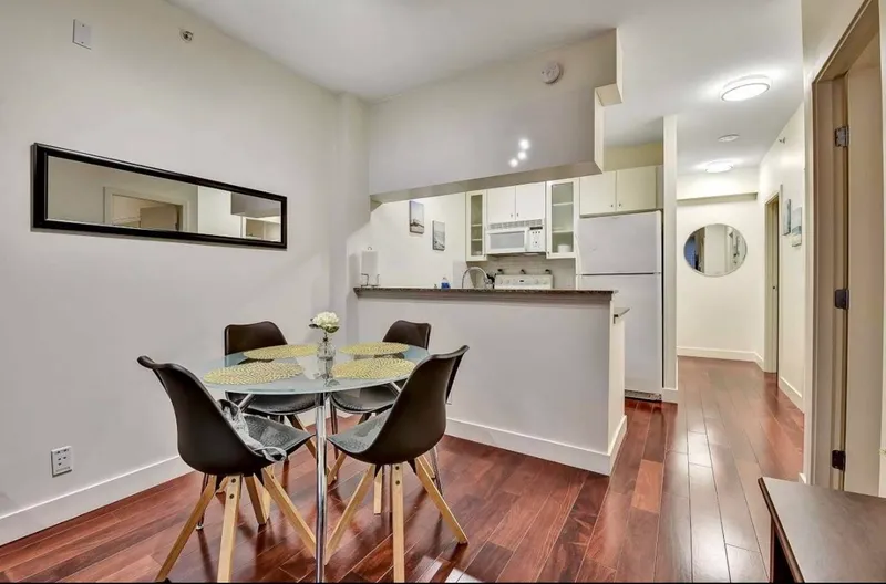 401 1238 BURRARD STREET - photo 4 of 21