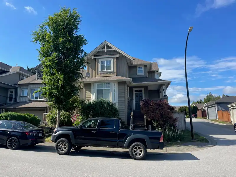 23647 112A AVENUE - photo 1 of 24