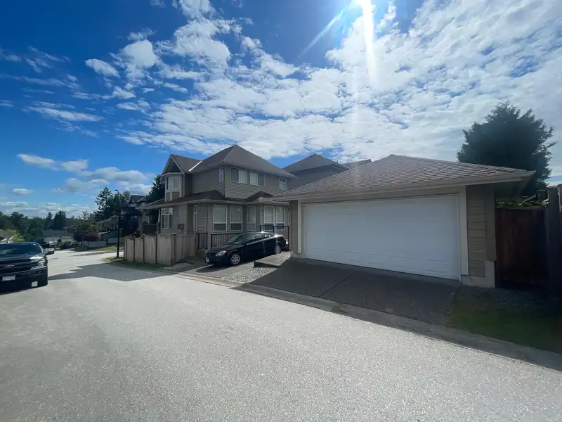 23647 112A AVENUE - photo 3 of 24