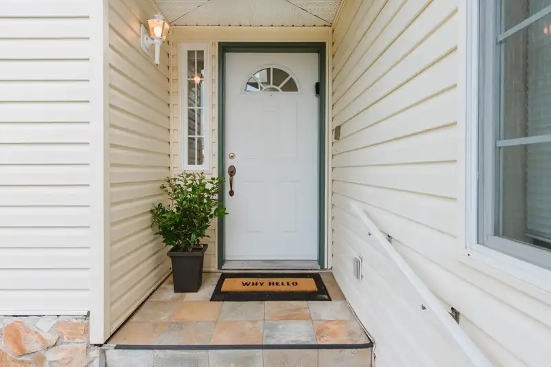 26 535 SHAW ROAD - photo 2 of 23