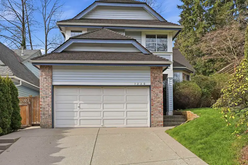 1330 CIMARRON DRIVE - photo 1 of 28