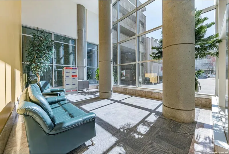 604 8081 WESTMINSTER HIGHWAY - photo 4 of 25