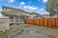 6125 132A STREET - thumbnail 37