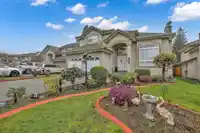 6125 132A STREET - thumbnail 40