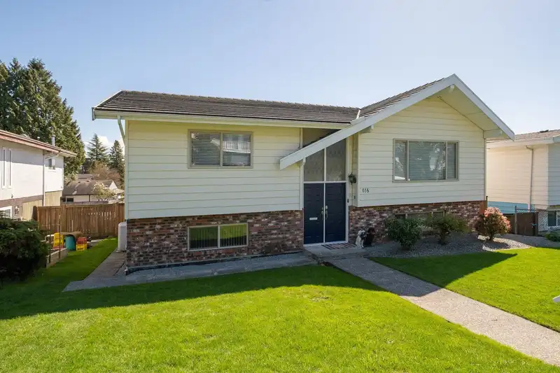 116 E SEVENTH AVENUE - photo 1 of 37