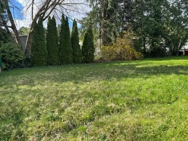 46 8266 KING GEORGE BOULEVARD - photo 3 of 15