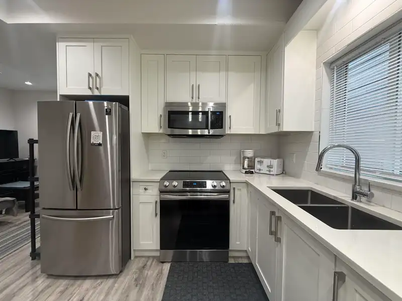 11 750 HOT SPRINGS ROAD - photo 3 of 15