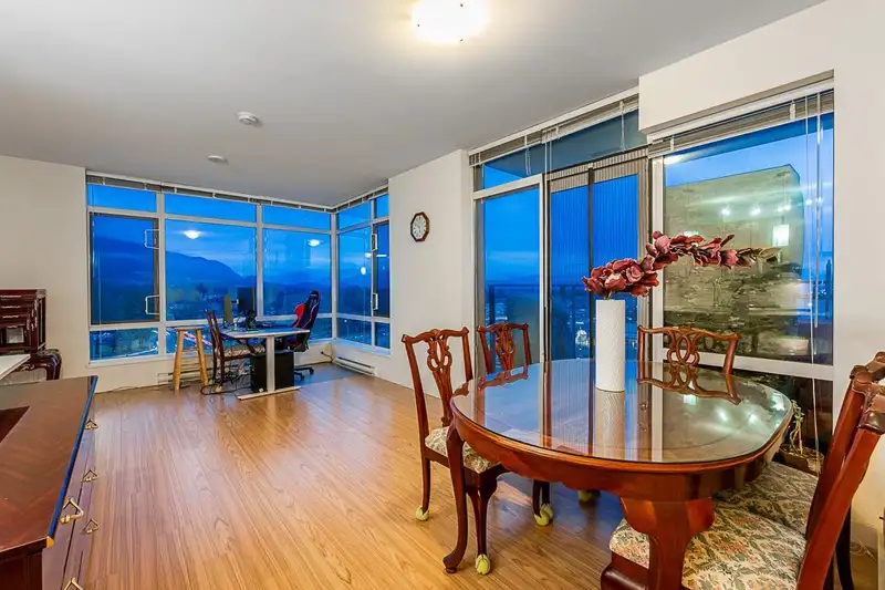 1206 2789 SHAUGHNESSY STREET - photo 4 of 21