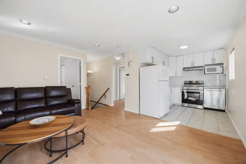 6058 WOODSWORTH STREET - photo 4 of 27