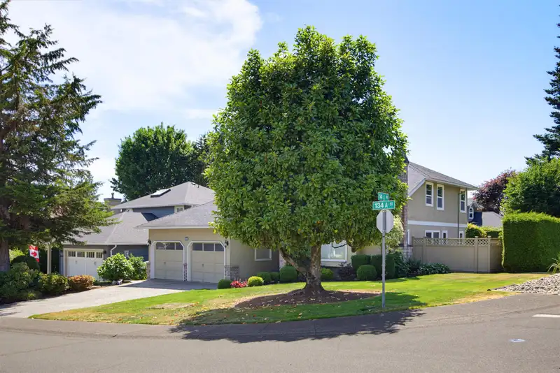 1447 134A STREET - photo 3 of 40