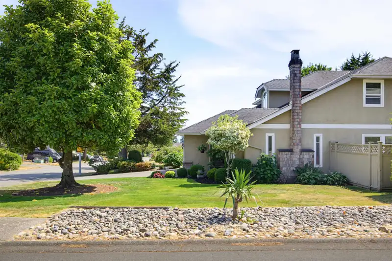 1447 134A STREET - photo 4 of 40