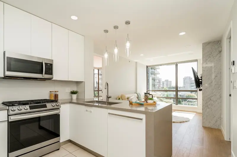 1002 170 W 1ST STREET - photo 1 of 25